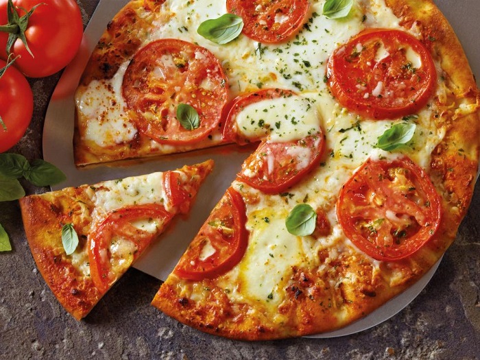 pizza m